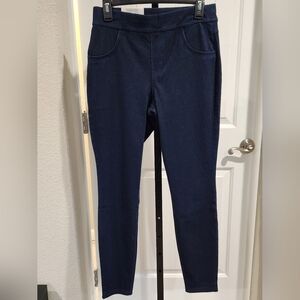 HUE Denim Leggings